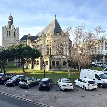 Le Nid De Notre-dame - Parking * لو هافر